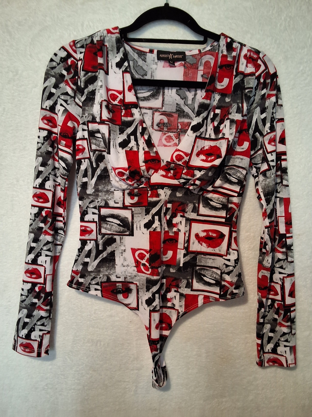 Almost Famous Red, Black & White Graphic Print Top